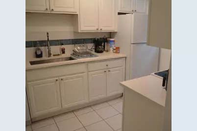 658 NE 6th Court E #E, Boynton Beach, FL 33435 - Photo 18