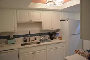 658 NE 6th Ct E, Boynton Beach, FL 33435 - Photo 16