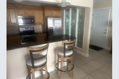 715 20th Street #104, Vero Beach, FL 32960 - Photo 6