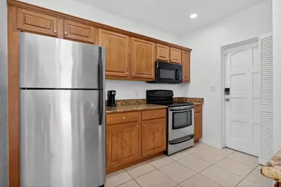 736 NE 34th Court, Oakland Park, FL 33334 - Photo 36