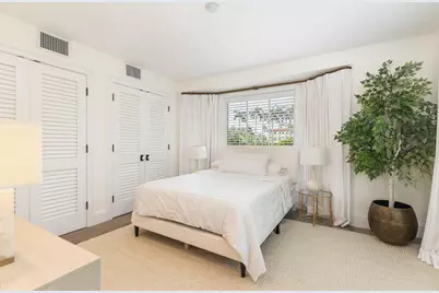 443 Seaview Avenue, Palm Beach, FL 33480 - Photo 16