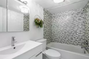 698 NE Spanish River Blvd, Boca Raton, FL 33431 - Photo 16
