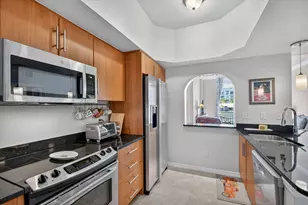 600 S Dixie Hwy, West Palm Beach, FL 33401 - Photo 12