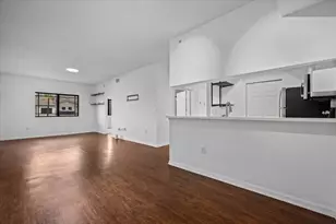 2804 Sarento Pl, Palm Beach Gardens, FL 33410 - Photo 12