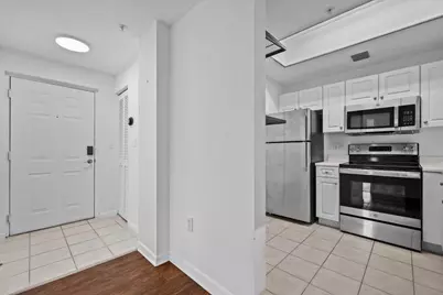 2804 Sarento Place #303, Palm Beach Gardens, FL 33410 - Photo 6