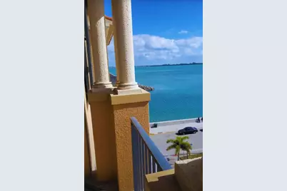 20 Orange Avenue #9, Fort Pierce, FL 34950 - Photo 2