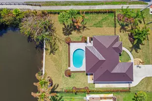 1489 SW Pine Tree Ln, Palm City, FL 34990 - Photo 10