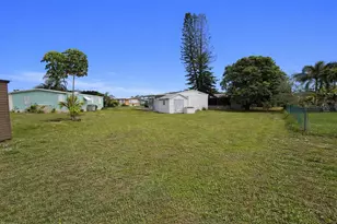 6900 SE Congress St, Hobe Sound, FL 33455 - Photo 2