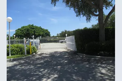 470 Executive Center Drive #2k, West Palm Beach, FL 33401 - Photo 40