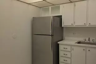 470 Executive Center Dr, West Palm Beach, FL 33401 - Photo 6