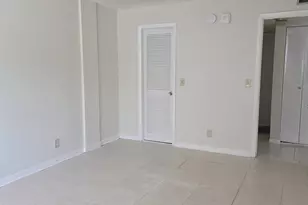 470 Executive Center Dr, West Palm Beach, FL 33401 - Photo 16