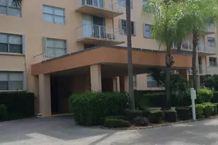 470 Executive Center Dr, West Palm Beach, FL 33401 - Photo 30