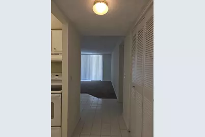 470 Executive Center Drive #2k, West Palm Beach, FL 33401 - Photo 8