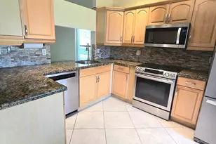 8462 Boca Glades Blvd E, Boca Raton, FL 33434 - Photo 8