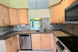 8462 Boca Glades Blvd E, Boca Raton, FL 33434 - Photo 10