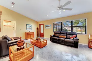 1059 Wynndale Way, Lantana, FL 33462 - Photo 8