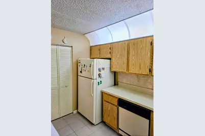 423 Pine Glen Lane #C-1, Greenacres, FL 33463 - Photo 8