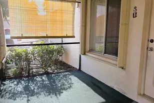 423 Pine Glen Ln, Greenacres, FL 33463 - Photo 2