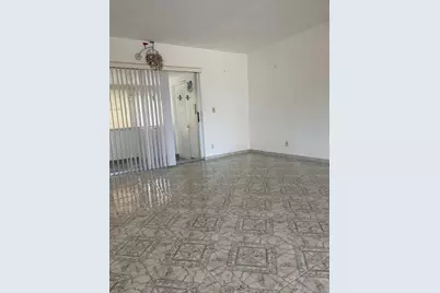 2727 Dudley Drive W #E, West Palm Beach, FL 33415 - Photo 4
