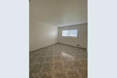 2727 Dudley Drive W #E, West Palm Beach, FL 33415 - Photo 10
