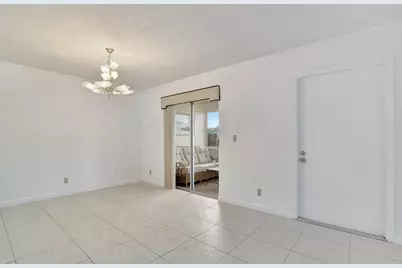 3438 Theo Way, West Palm Beach, FL 33417 - Photo 6