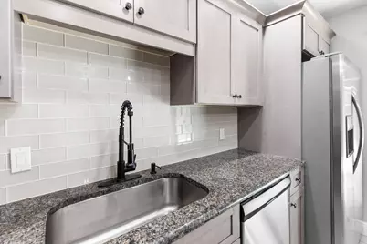 2302 SE Round Table Drive #B, Port Saint Lucie, FL 34952 - Photo 2