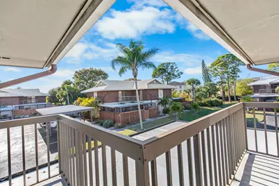 2302 SE Round Table Drive #B, Port Saint Lucie, FL 34952 - Photo 6