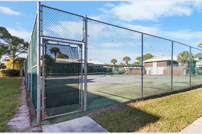 2302 SE Round Table Drive #B, Port Saint Lucie, FL 34952 - Photo 38