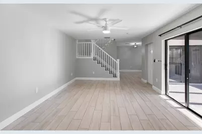 2302 SE Round Table Drive #B, Port Saint Lucie, FL 34952 - Photo 8