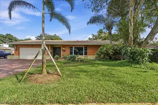 940 SW 69th Ave, Plantation, FL 33317 - Photo 20
