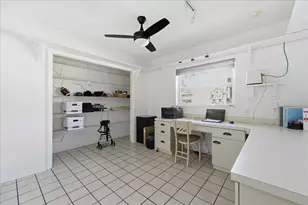 940 SW 69th Ave, Plantation, FL 33317 - Photo 16