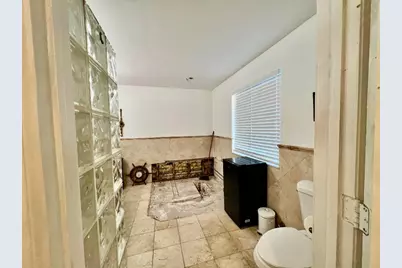 5570 SW 9th Court, Margate, FL 33068 - Photo 34