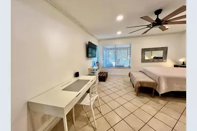 5570 SW 9th Court, Margate, FL 33068 - Photo 32
