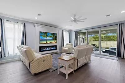 11798 SW Waterford Isle Way, Port Saint Lucie, FL 34987 - Photo 10