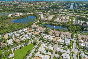 238 W Thatch Palm Cir, Jupiter, FL 33458 - Photo 32