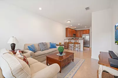 238 W Thatch Palm Circle, Jupiter, FL 33458 - Photo 6