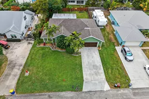 9275 SE Mercury St, Hobe Sound, FL 33455 - Photo 48