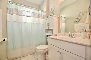 1897 NW Cataluna Cir, Port Saint Lucie, FL 34986 - Photo 32