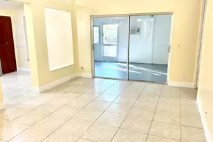 5221 Arbor Glen Cir, Lake Worth, FL 33463 - Photo 8