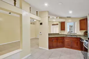 5221 Arbor Glen Cir, Lake Worth, FL 33463 - Photo 12