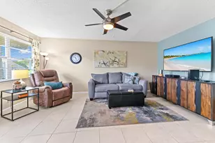 196 Grantham F, Deerfield Beach, FL 33442 - Photo 1