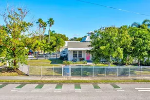 736 Rockland Dr, West Palm Beach, FL 33405 - Photo 52