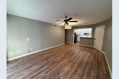 10821 N Military Trail #3, Palm Beach Gardens, FL 33410 - Photo 6