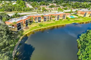 5250 Woodland Lakes Dr, Palm Beach Gardens, FL 33418 - Photo 1