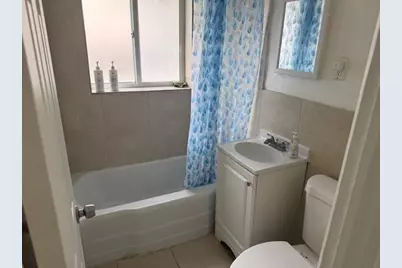 405 53rd Street #405, West Palm Beach, FL 33407 - Photo 6