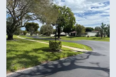 2601 Boundbrook Boulevard #104, Palm Springs, FL 33406 - Photo 22