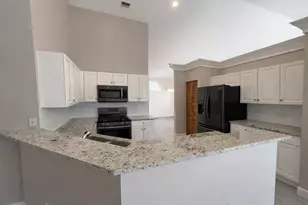 1168 Hatteras Cir, Greenacres, FL 33413 - Photo 8