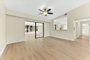 571 SE Anchor Ln, Port Saint Lucie, FL 34983 - Photo 4