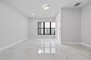 9892 Migration Pt, Palm Beach Gardens, FL 33412 - Photo 12