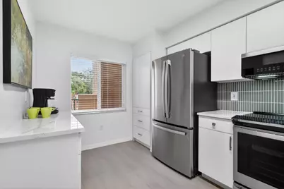 12547 Imperial Isle Drive #204, Boynton Beach, FL 33437 - Photo 6